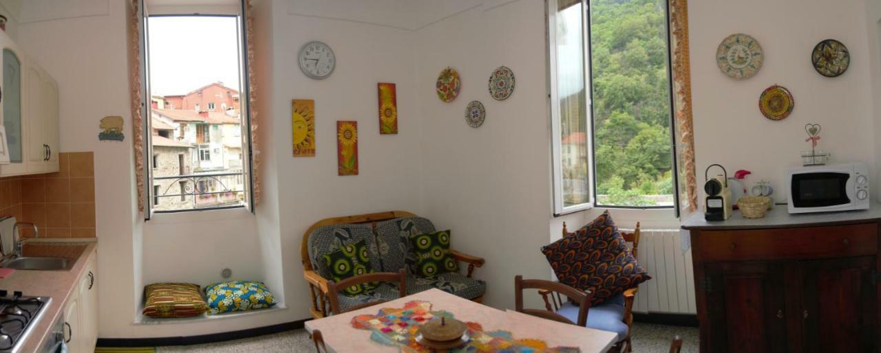 Ciassa Noeva Apartamento Pieve di Teco Exterior foto