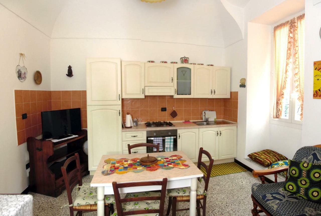 Ciassa Noeva Apartamento Pieve di Teco Exterior foto